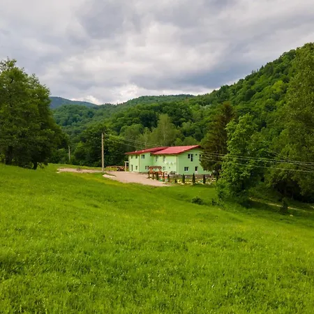 Pensiunea Gura Milii Lodge Varlaam (Buzau)
